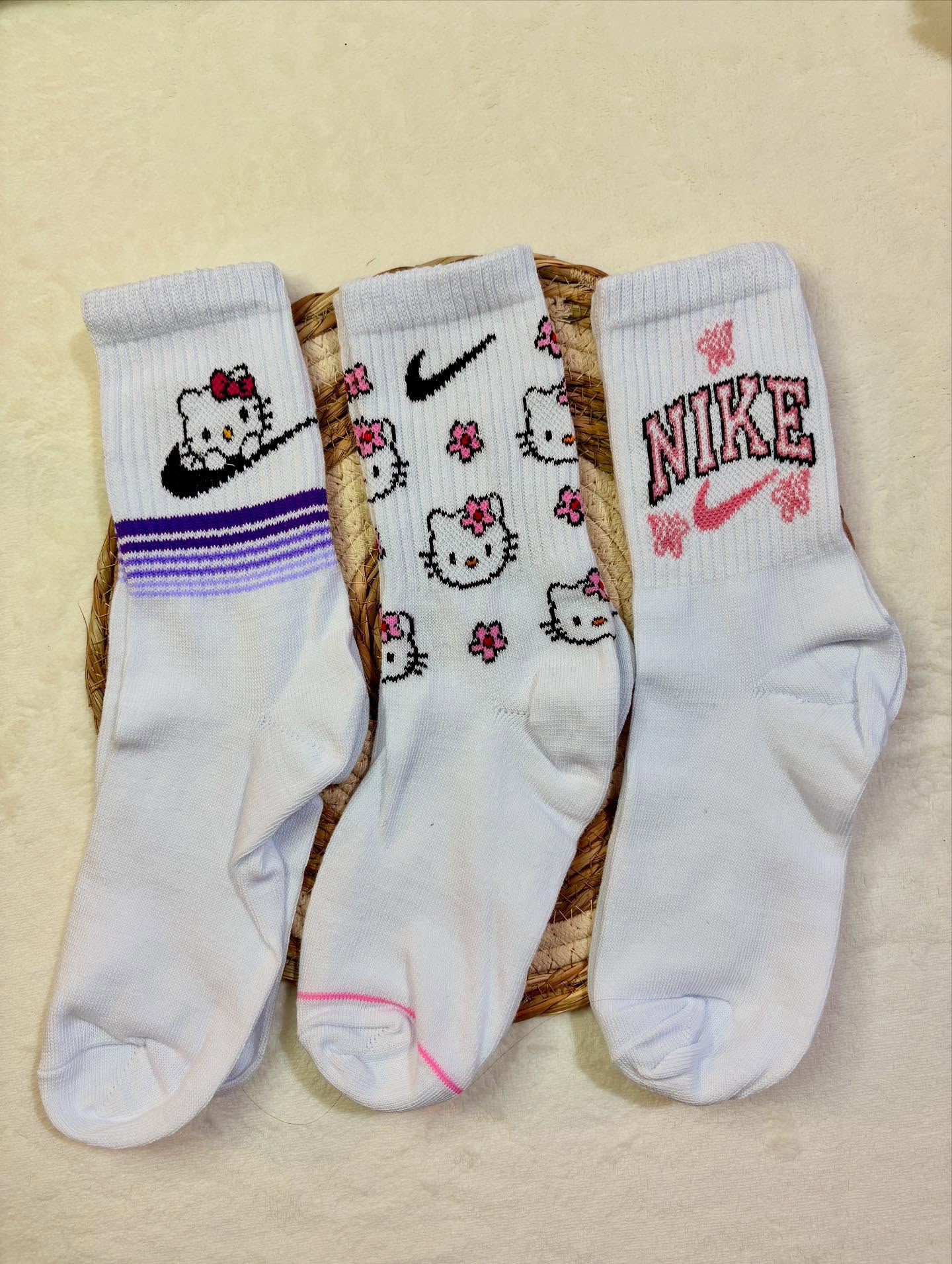 Colección de medias para adultos y niños